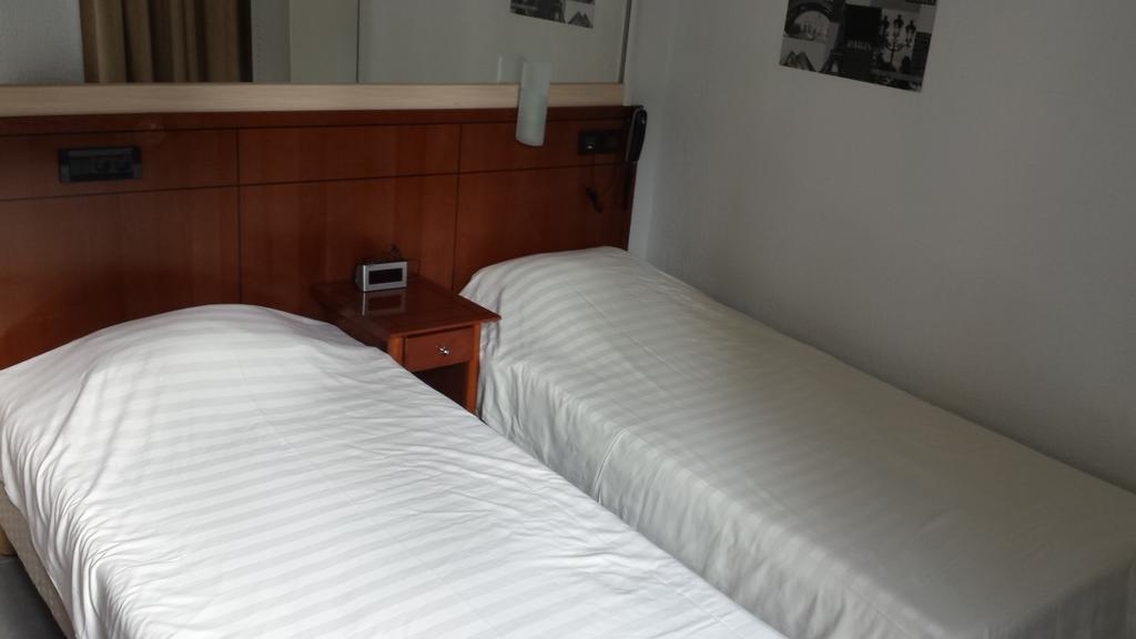 Hotel Paname Clichy Eksteriør billede